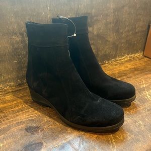 La candienne waterproof suede boot